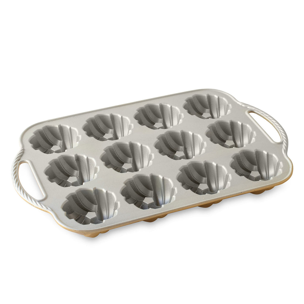 75th Anniversary Braided Mini Bundt Pan 37.5 x 25 x 4cm