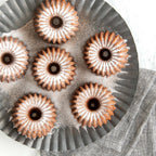 Brilliance Bundtlette  Pan 38 x 23 x 4.5cm