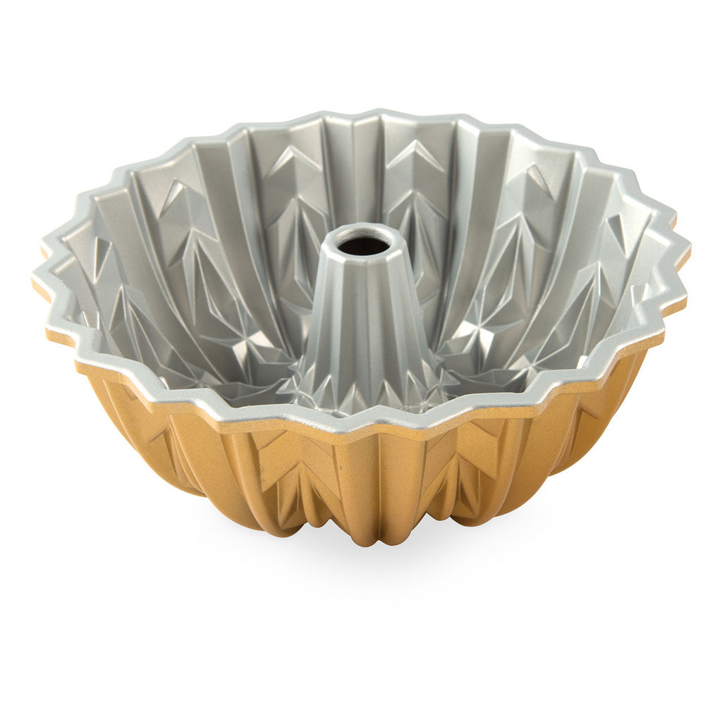 Cut Crystal Bundt 25.5 x 25.5 x 9.5cm