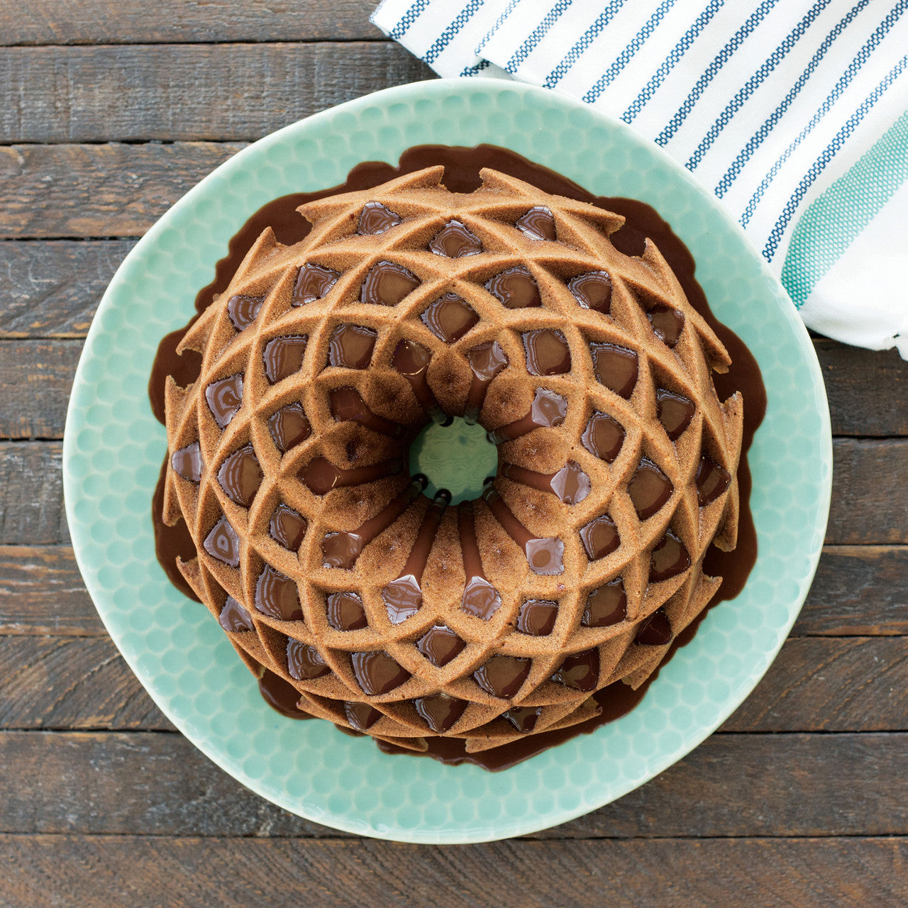 Jubilee Bundt Pan 24.5 x 24.5 x 9.5cm