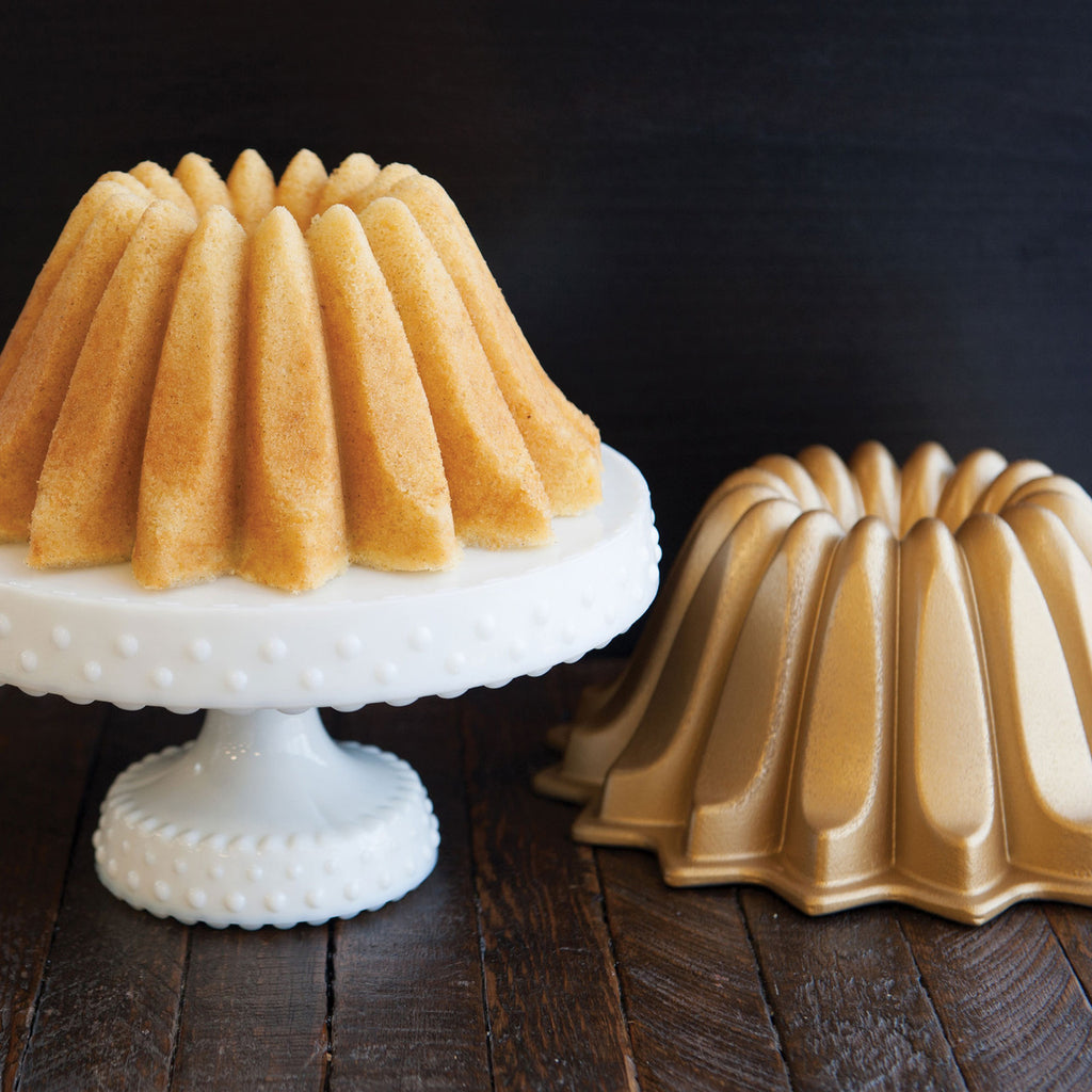 Lotus Bundt Pan 21.5 x 21.5 x 9.5cm