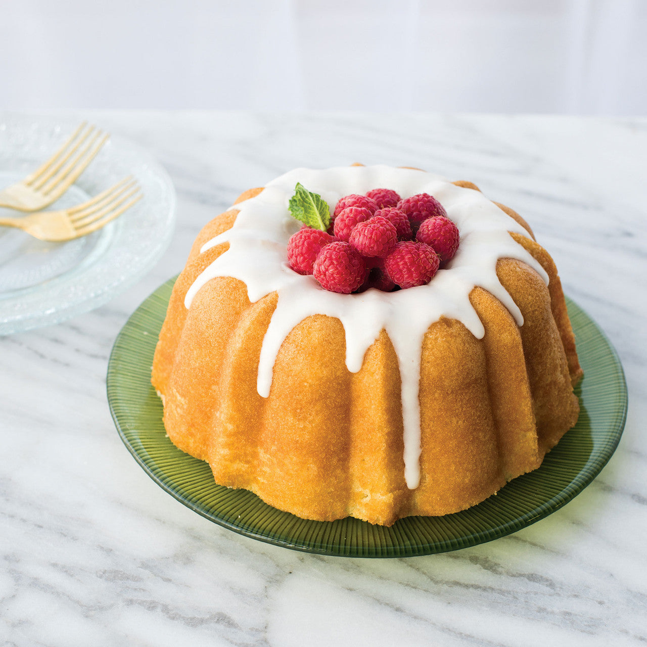 Medium Anniversary Bundt Pan 23.5 x 20.5 x 8.5cm