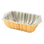 Classic Fluted Loaf Pan 25.5 x 15 x 8cm