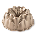 Magnolia Bundt® Pan 25 x 25 x 9.5cm