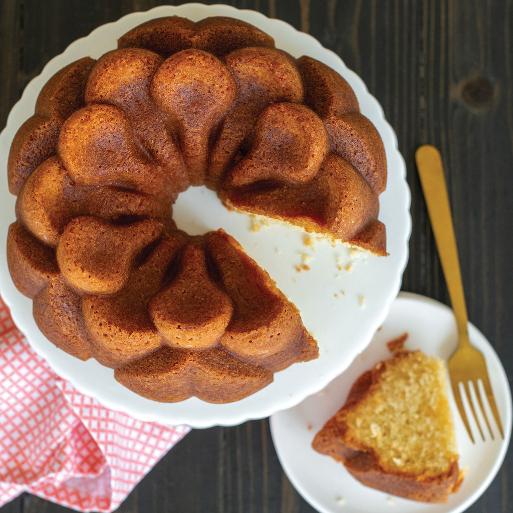 Magnolia Bundt® Pan 25 x 25 x 9.5cm