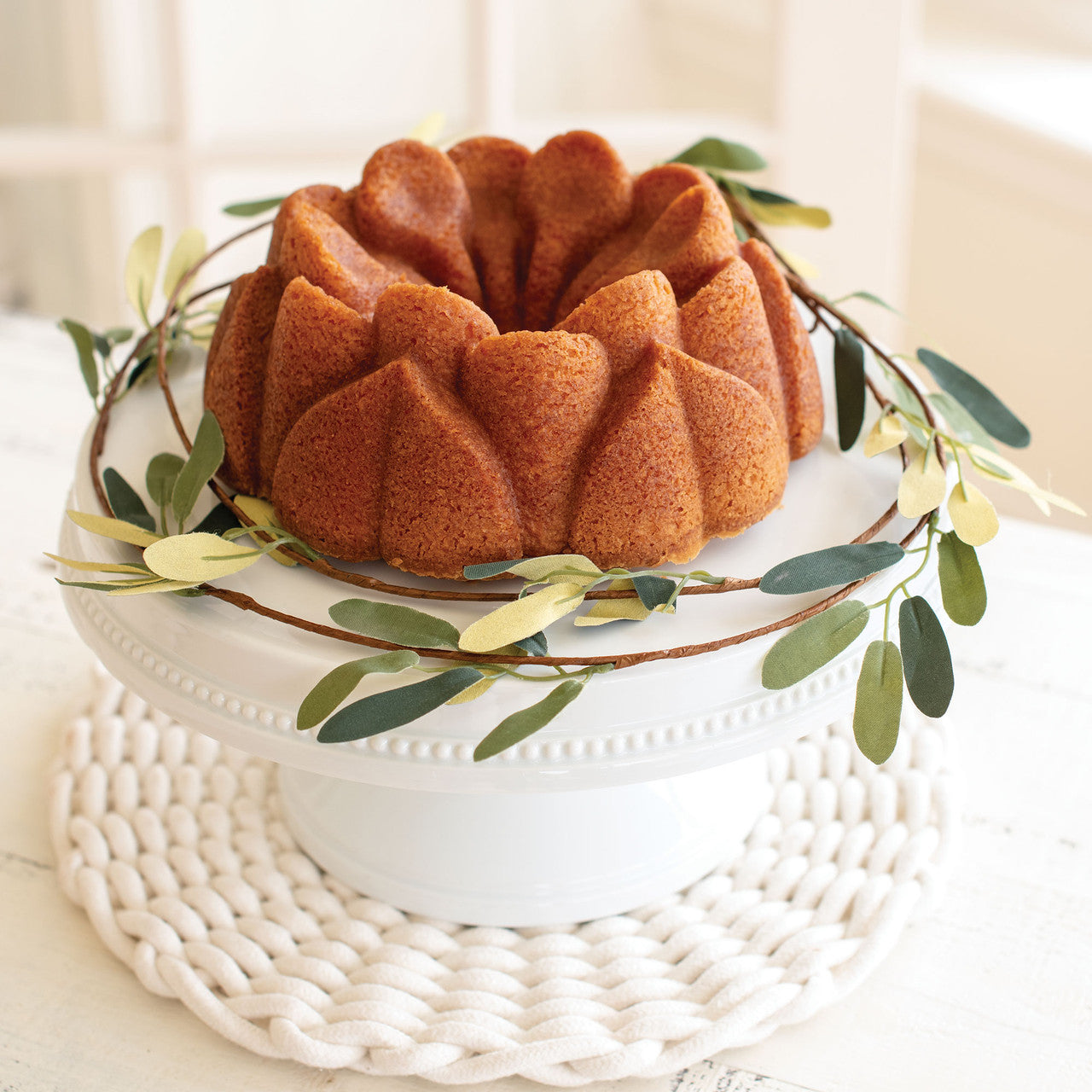 Magnolia Bundt® Pan 25 x 25 x 9.5cm