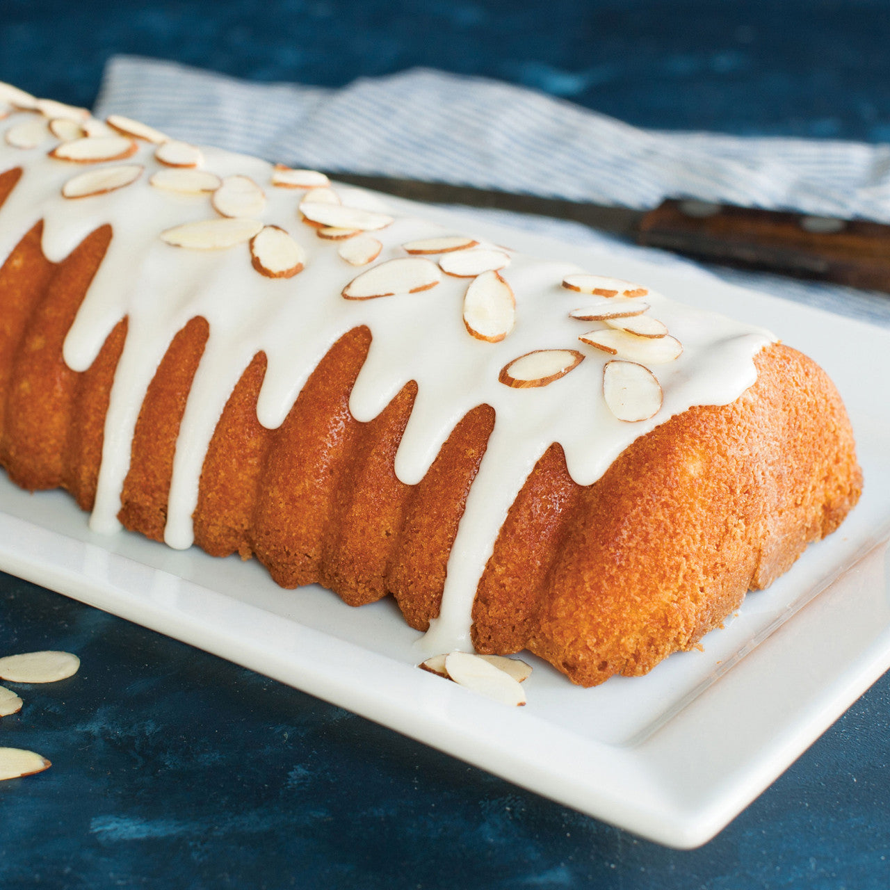 Cinnamon Bread & Almond Loaf Pan 34.5 x 12.5 x 5cm