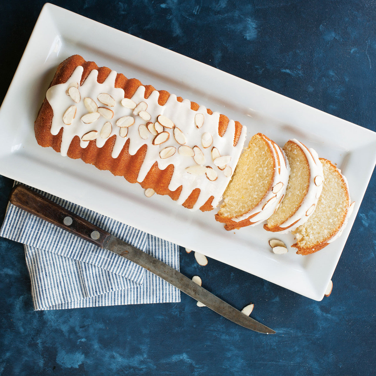 Cinnamon Bread & Almond Loaf Pan 34.5 x 12.5 x 5cm