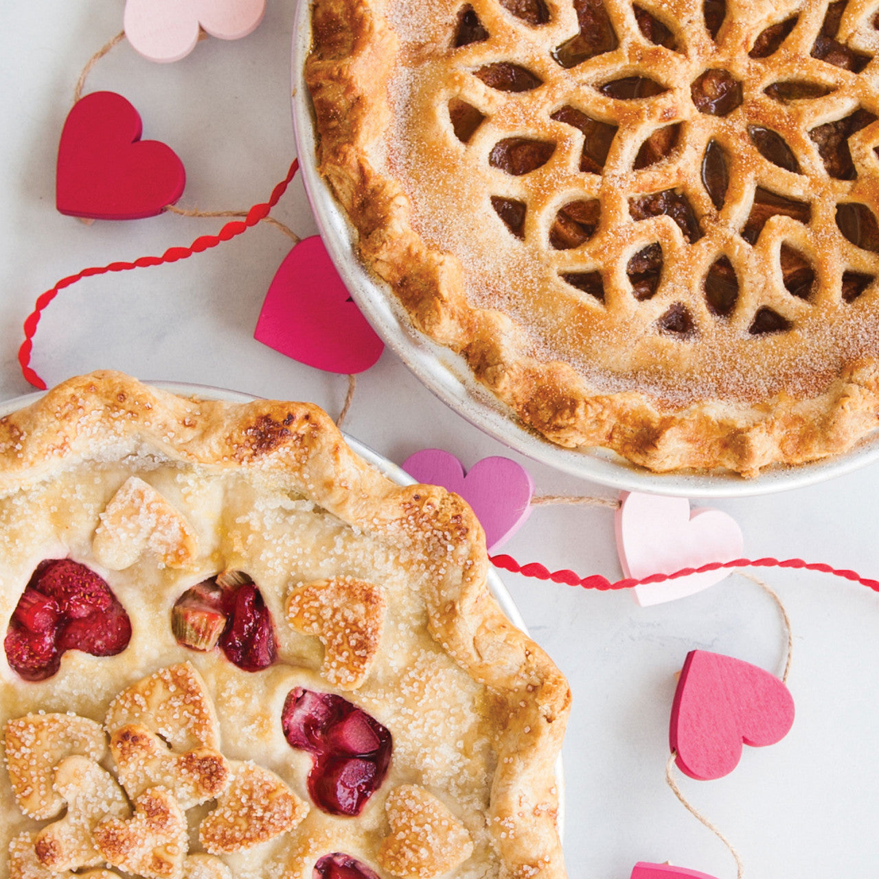 Hearts And Lattice Pie Top Cutter 31.5 x 36 x 2cm
