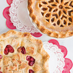 Hearts And Lattice Pie Top Cutter 31.5 x 36 x 2cm