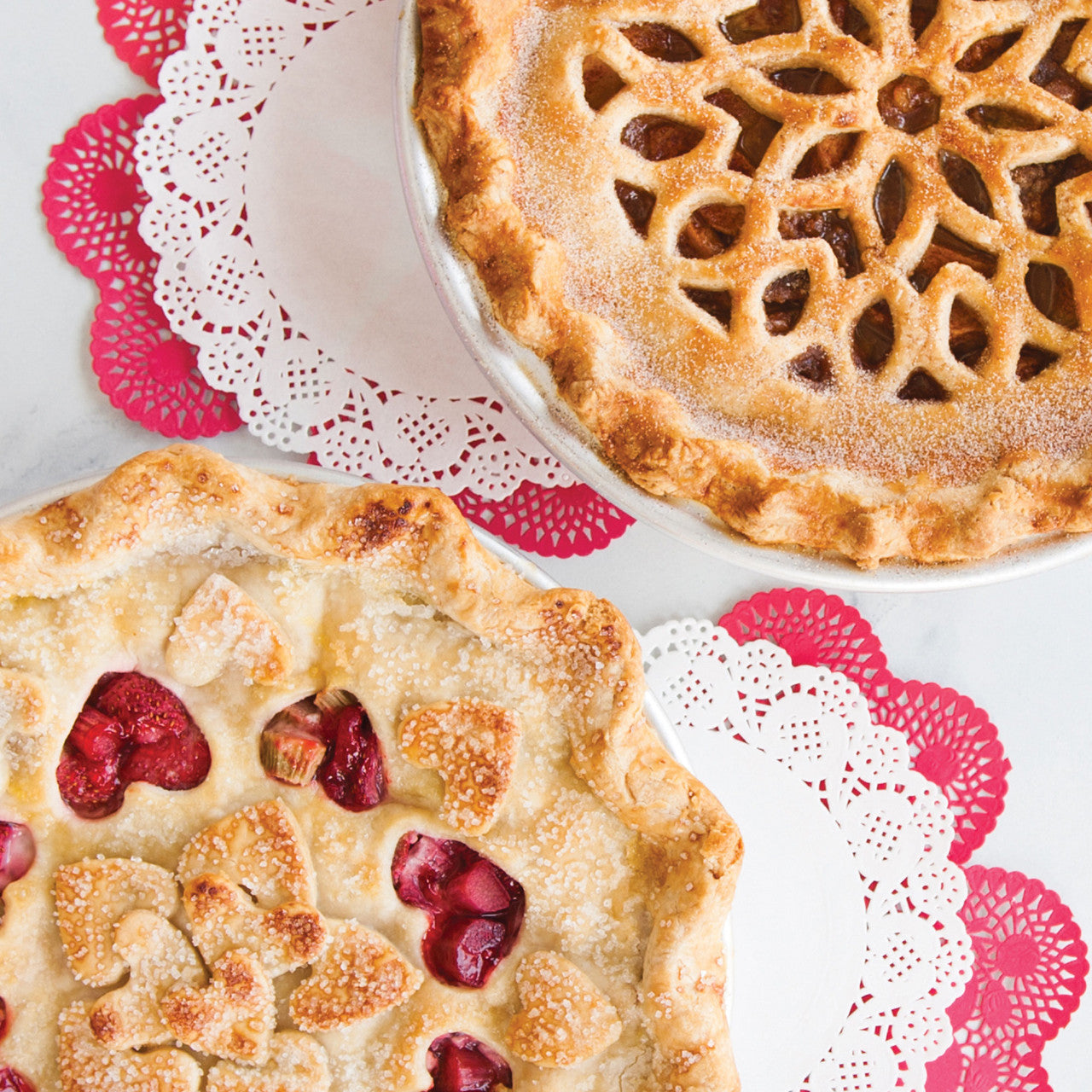 Hearts And Lattice Pie Top Cutter 31.5 x 36 x 2cm