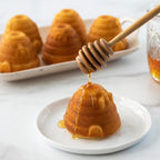 Beehive Cakelet Pan, 30.5 x 19.1 x 5.8cm